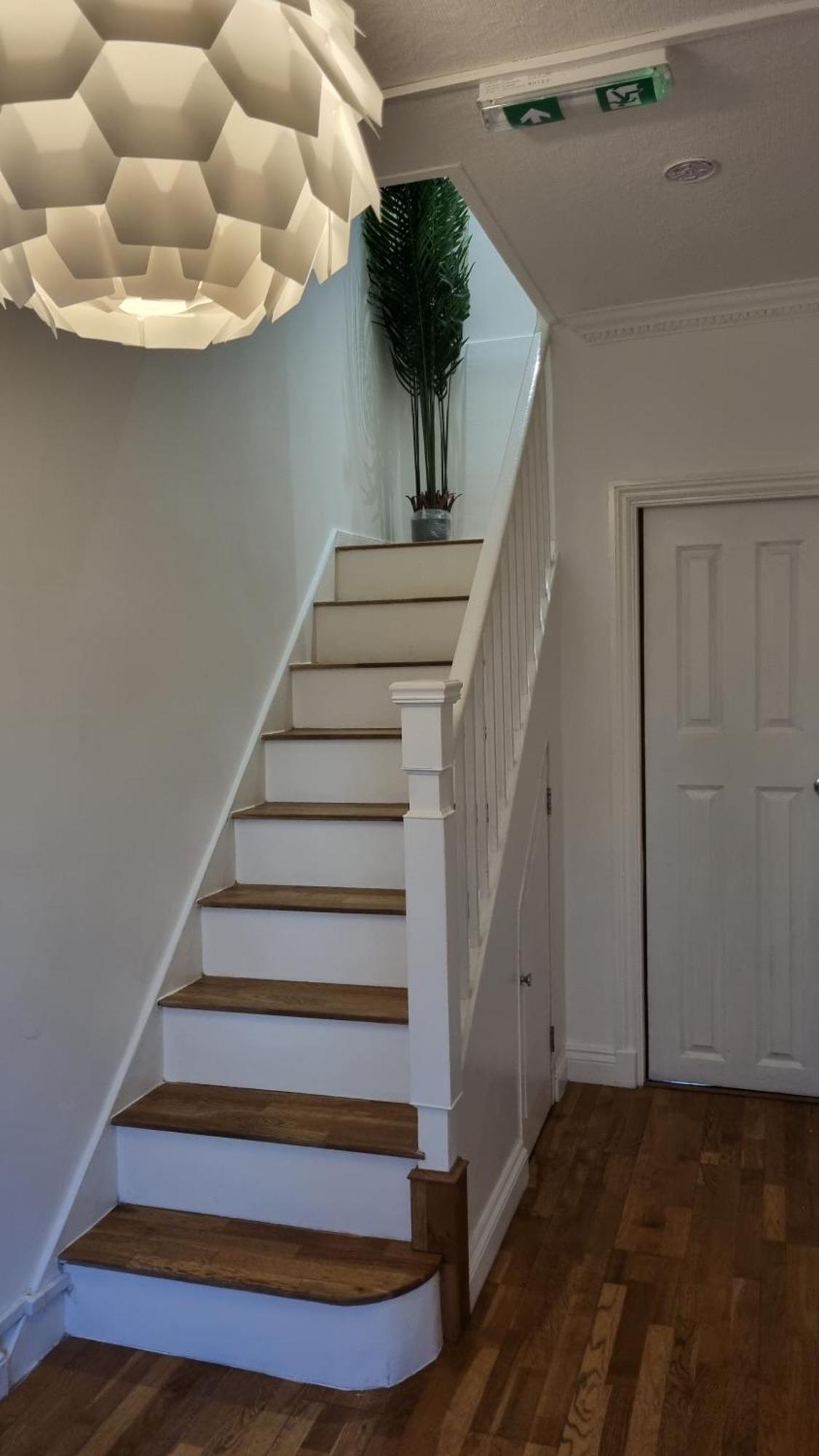 Cheerful 4 Bedroom *