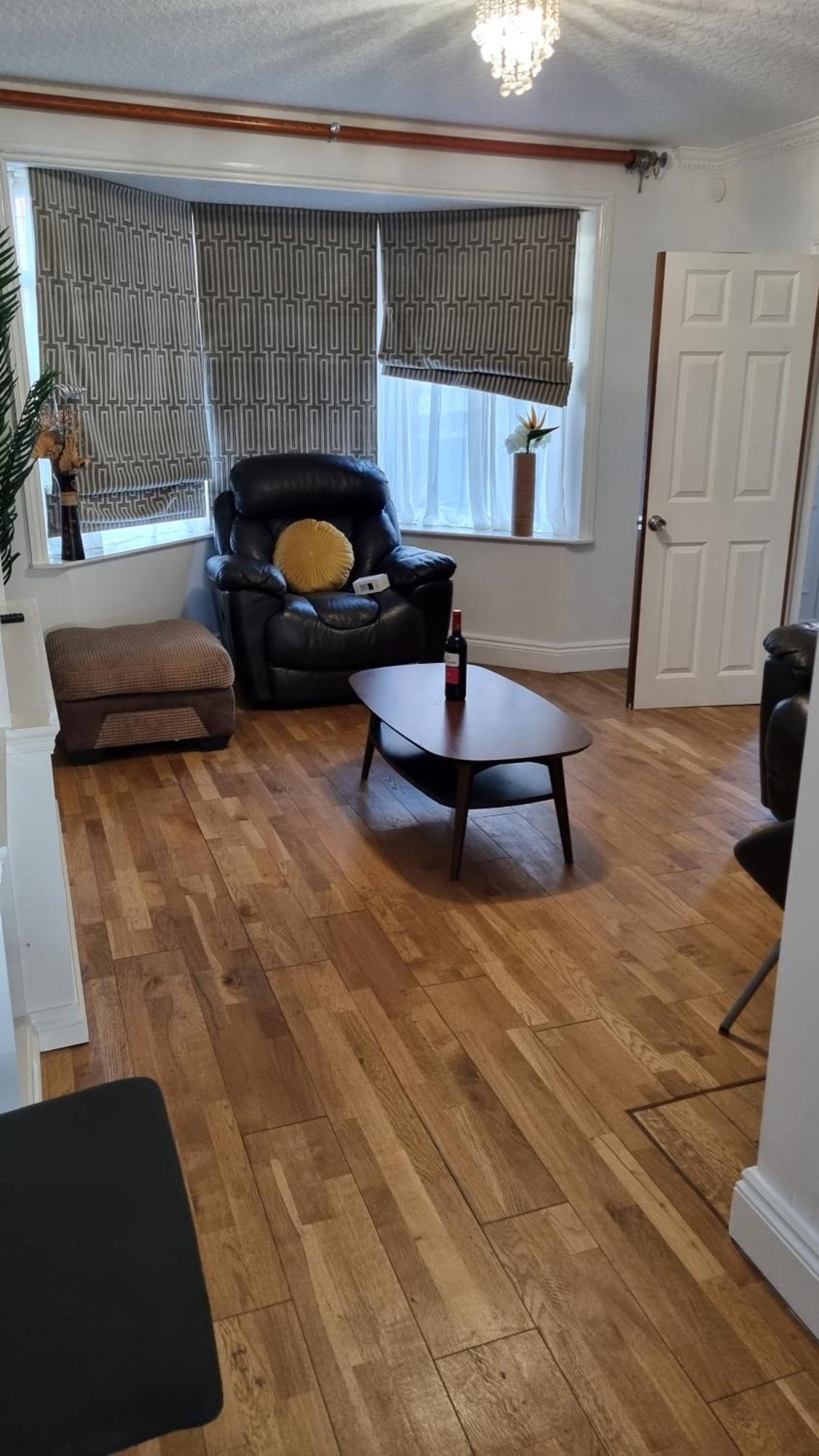 Cheerful 4 Bedroom * Eltham